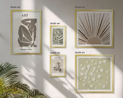 Billedsæt over sofa med stilfuld abstrakt plantegrafik