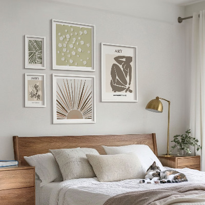 Billedsæt over sofa Stilfuld abstrakt plantegrafik