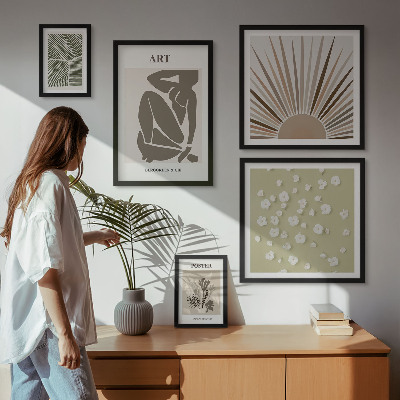 Billedsæt over sofa Stilfuld abstrakt plantegrafik