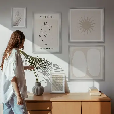 Billedkomposition til væggen med minimalistiske former i boho-stil