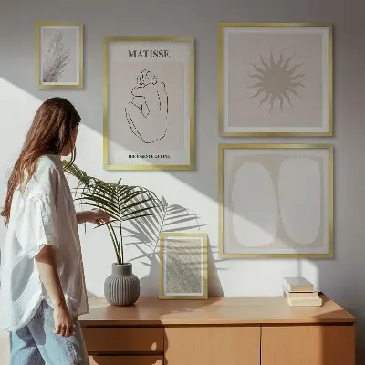 Billedkomposition til væggen med minimalistiske former i boho-stil