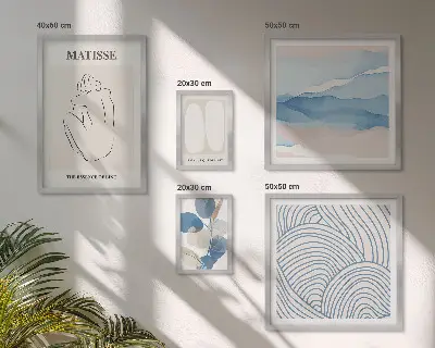 Stilfuld abstrakt naturgrafik billedsæt over sofa