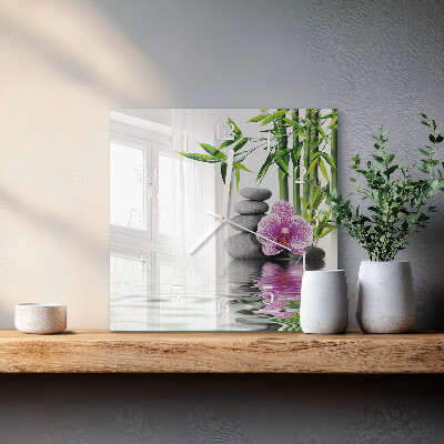 Glas ur Blomstrende træ