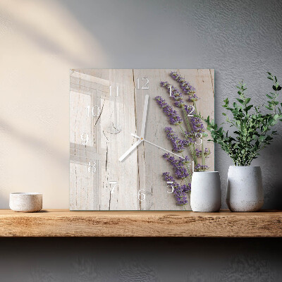 Glas ur Lavendel