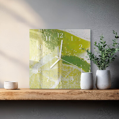 Glas ur Vand med lime
