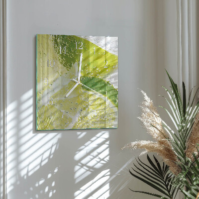 Glas ur Vand med lime