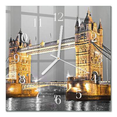 Glas ur Tower Bridge