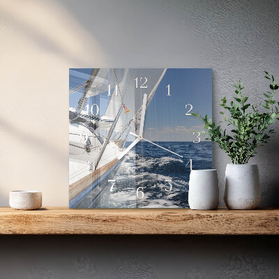 Glas ur Yacht