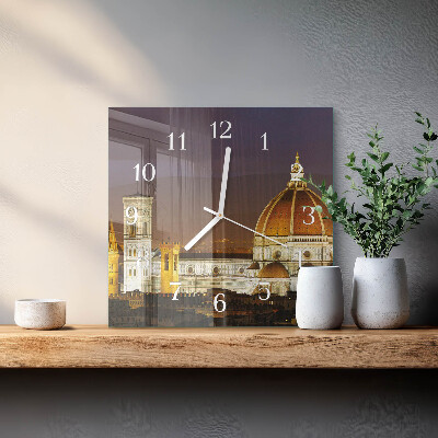 Firkantet vægur Basilikaen