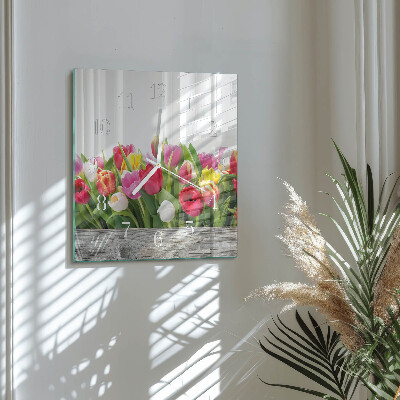 Glas ur Tulipaner