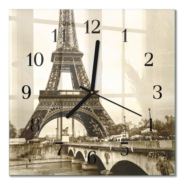 Glas vægur Paris