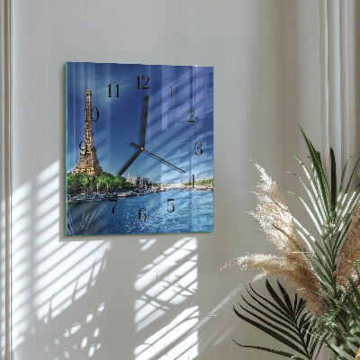 Glas vægur Paris' himmel
