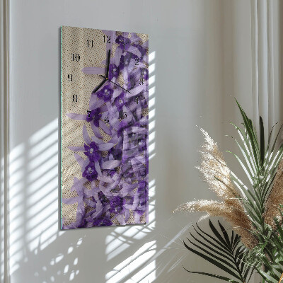 Lodret glas vægur Lavendel